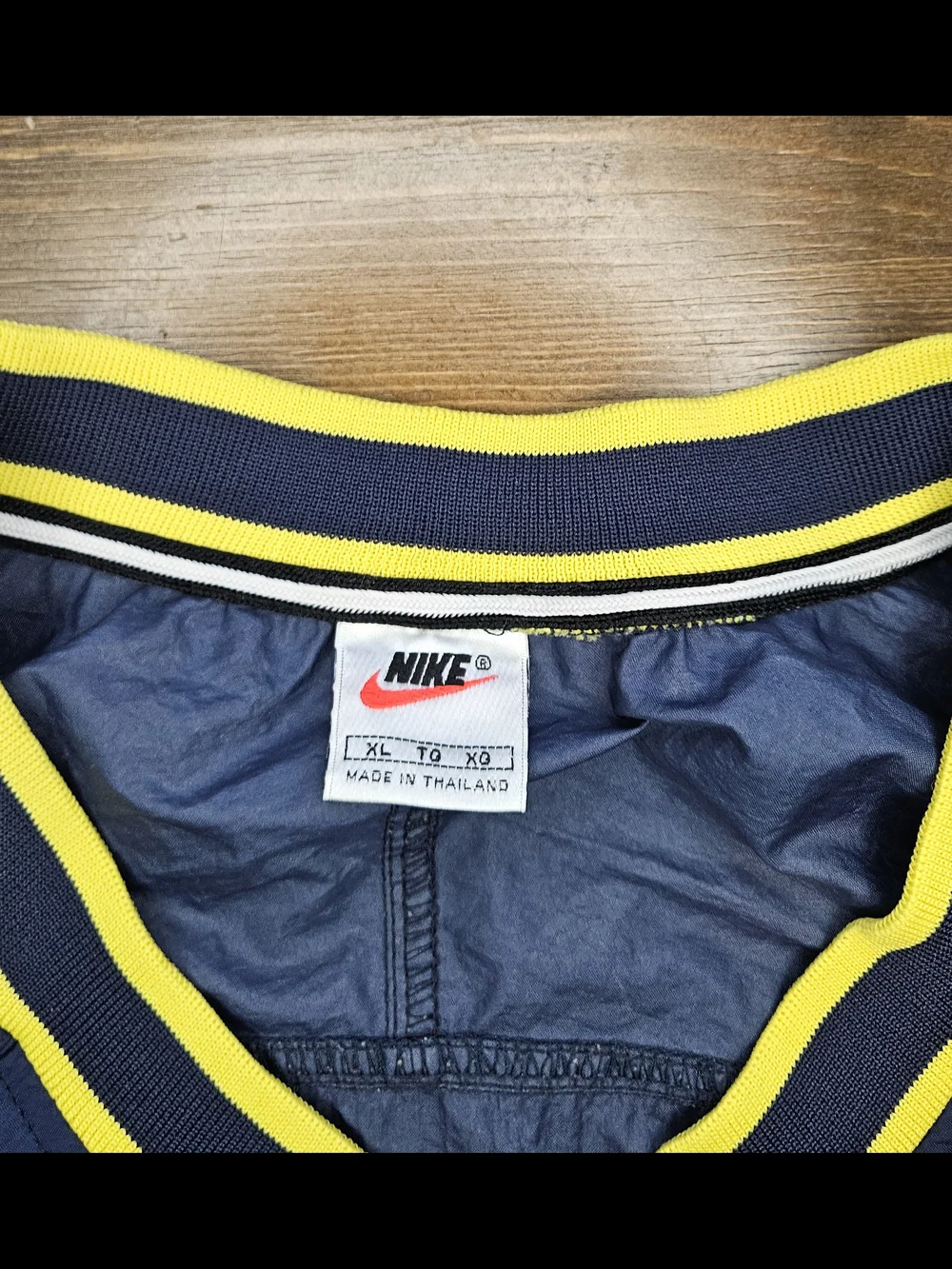 Vintage Nike Y2K Pullover Windbreaker Jacket V-Neck Navy Yellow XL Oversized